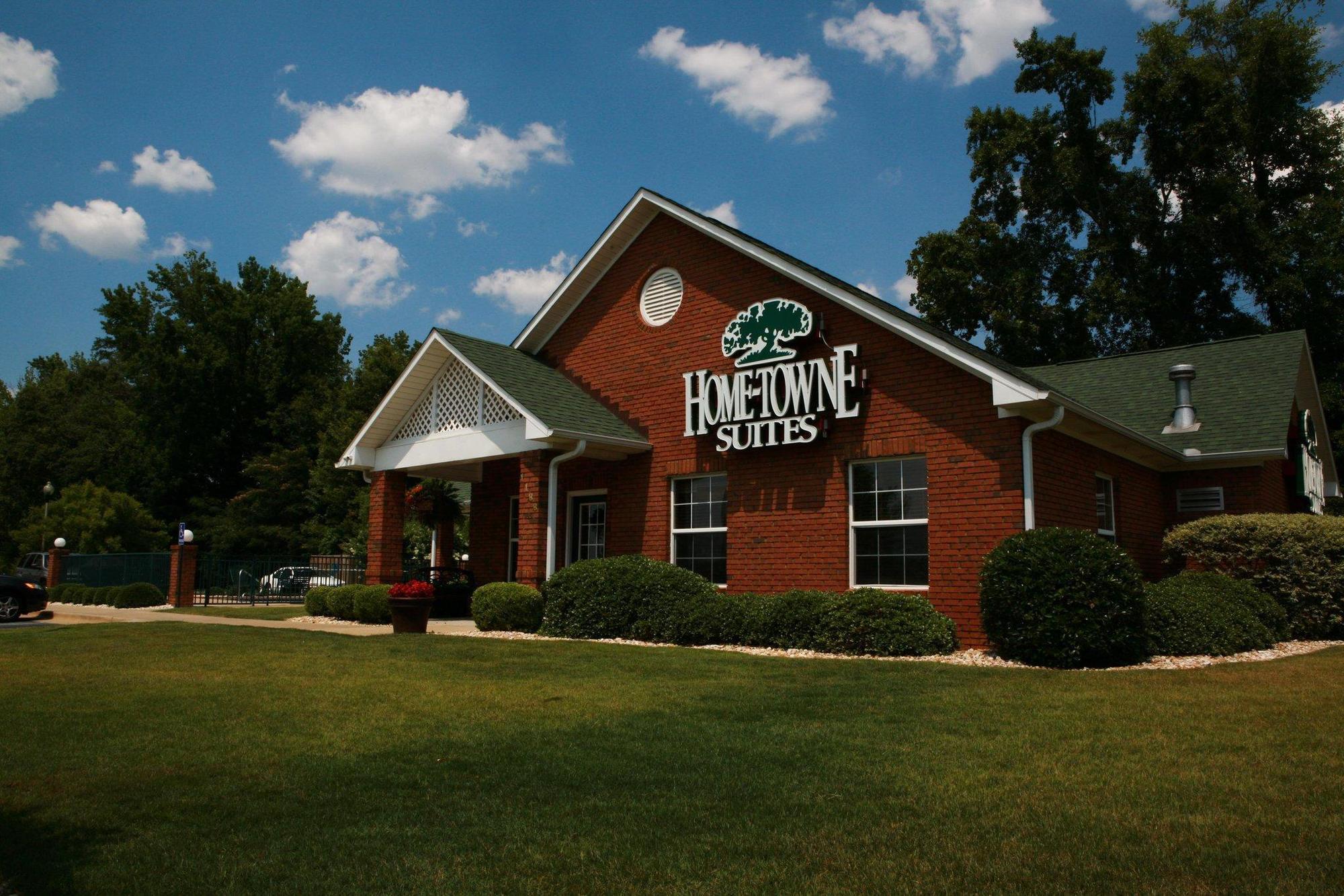 Intown Suites Extended Stay Auburn Al 外观 照片