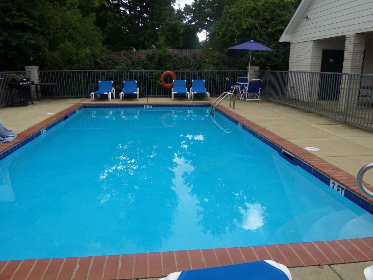 Intown Suites Extended Stay Auburn Al 外观 照片